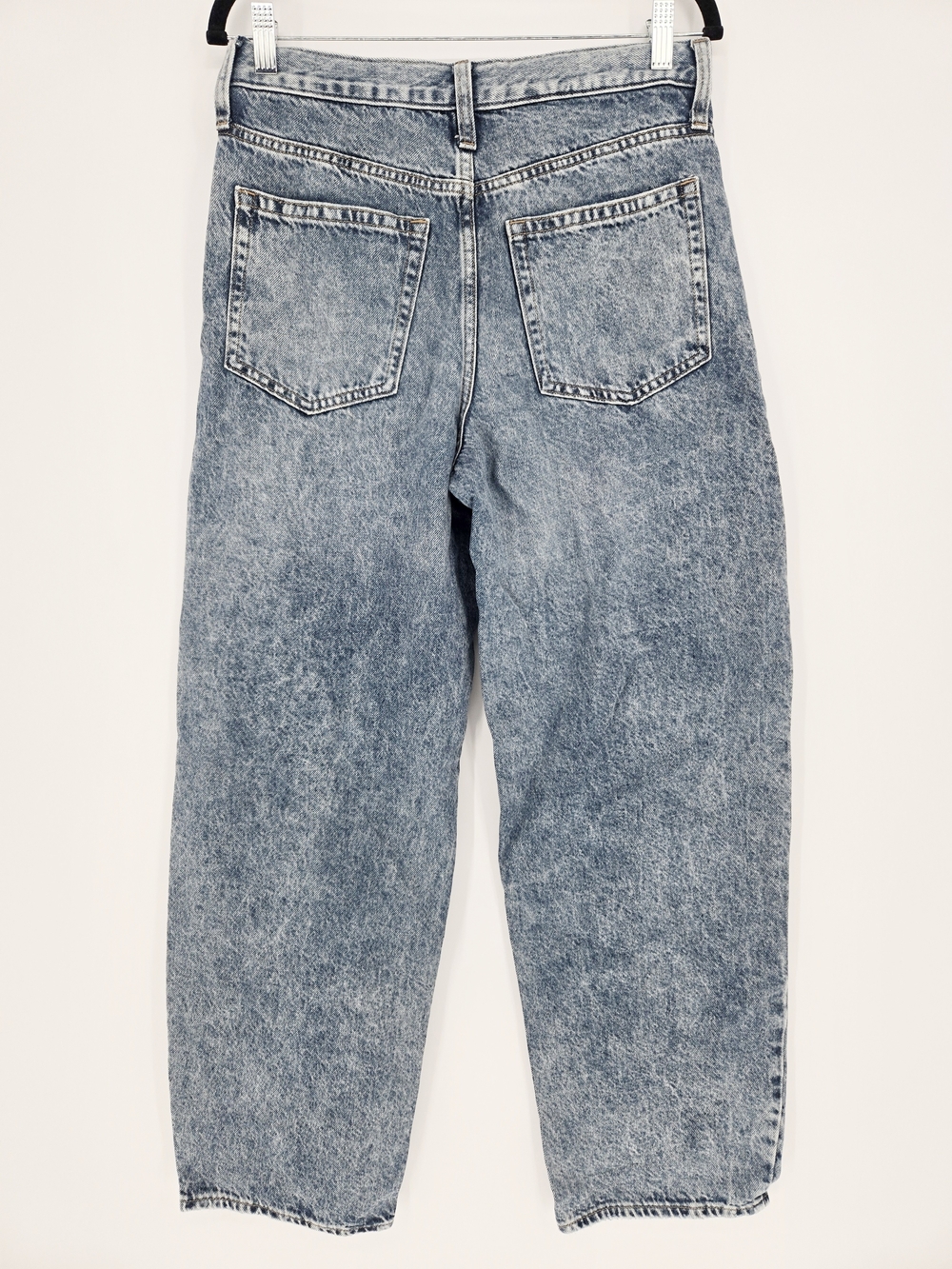 NWOT Gap high rise crossover barrel Jean Light Wash 27 4 - Picture 3 of 11